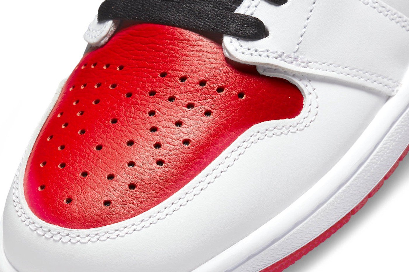 Jordan 1 Retro High OG  'Heritage' - Image 5