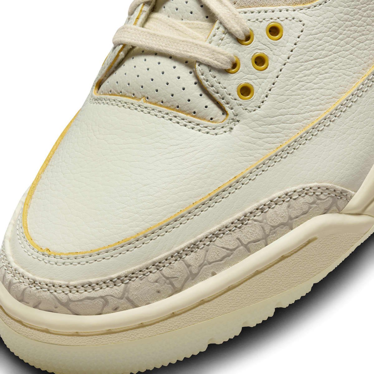 J Balvin x Jordan 3 Retro ‘Medellín Sunset’ - Image 9