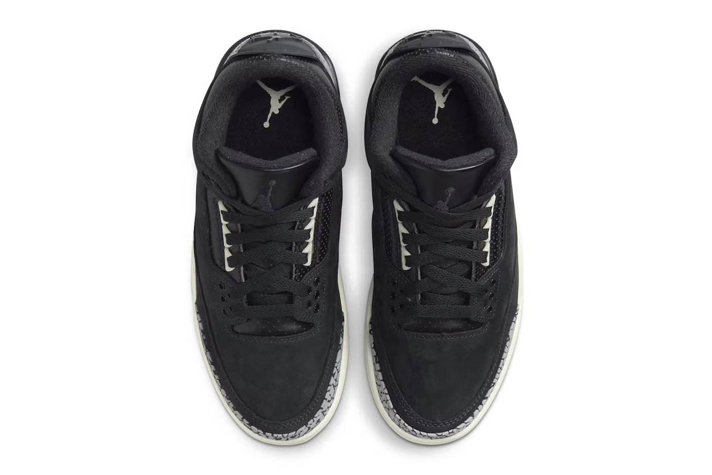 Jordan 3 Retro ‘Off Noir’ - Image 4