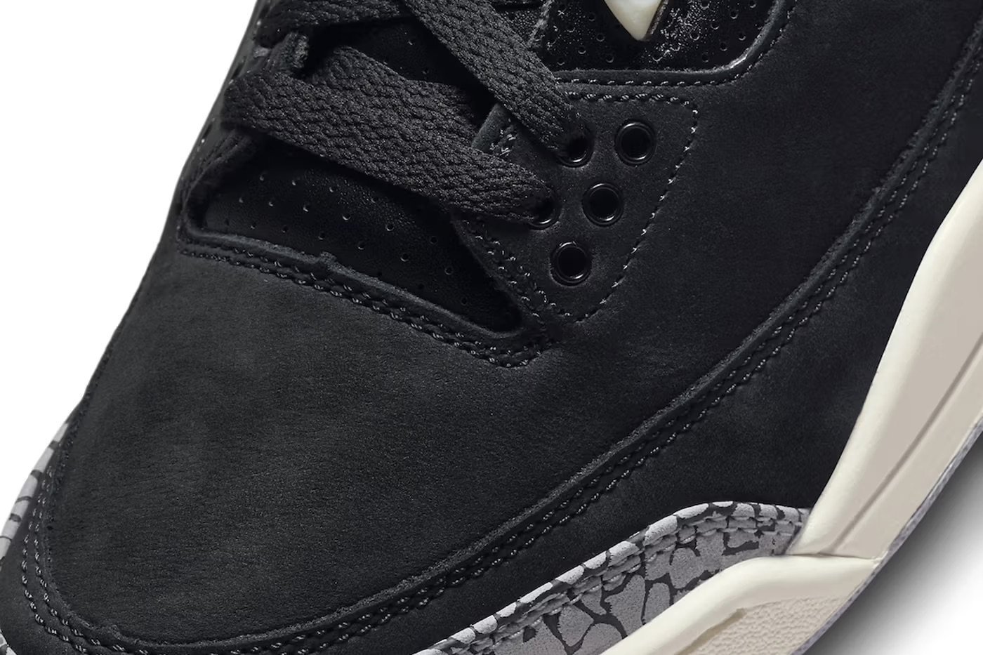 Jordan 3 Retro ‘Off Noir’ - Image 7